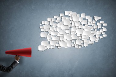 Duyuru kağıt trompet yapma işkadını kapanışı