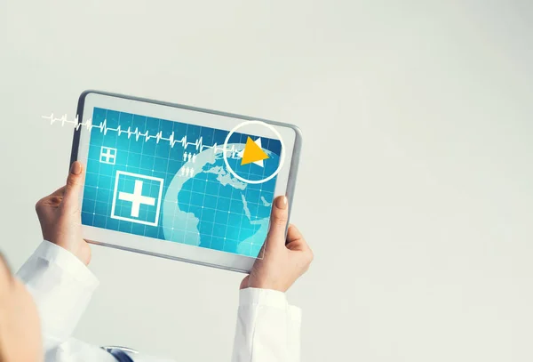 Tablet Device Medicine Interface Screen Hands Doctor — Stock Photo, Image