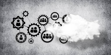 Çarklı arkaplan resmi ve beton duvarda bulut hesaplama bağlantısı kavramı