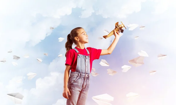 Little Cute Girl Sky Background Playing Retro Airplane — Stock Photo, Image