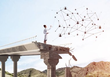 Kırık köprü sonunda beyaz üniforma ayakta genç kadın doktor ve sosyal medya ağ yapısını inceleyerek. Tıbbi endüstri konsepti. Arka planda peyzaj görünümü