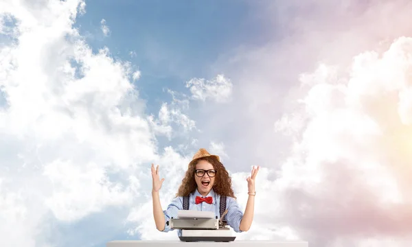 Young Beautiful Woman Writer Hat Eyeglasses Using Typing Machine While — Stock Photo, Image