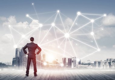 İşadamı arkasını kolluyor ve ağ çizimi kavramına bakıyor