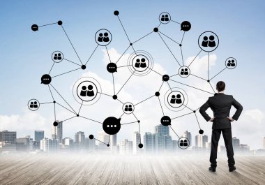 Modern şehir manzarası ve bağlantı konseptine bakan işadamlarının arka planı