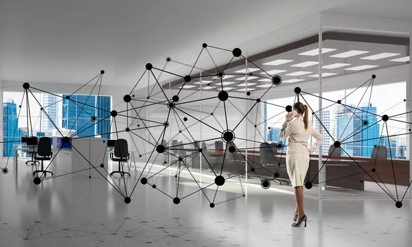 Elegante Empresaria Moderno Concepto Oficina Interior Conexión Social Medios Mixtos — Foto de Stock