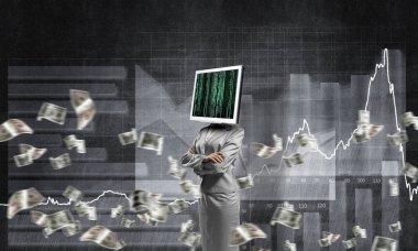 Başı yerine monitörü olan bir iş kadını..