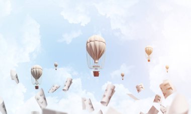 Renkli aerostats kağıt belgeler arasında ve mavi bulutlu gökyüzü üzerinde uçan. 3D render.