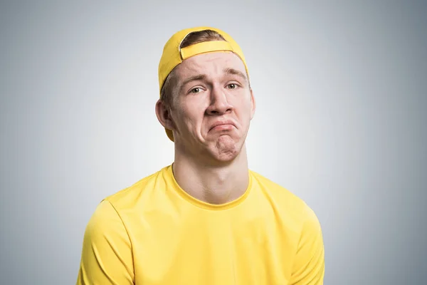 Unhappy Young Guy Looking Camera Emotional Redhead Teenager Has Displeased — ストック写真