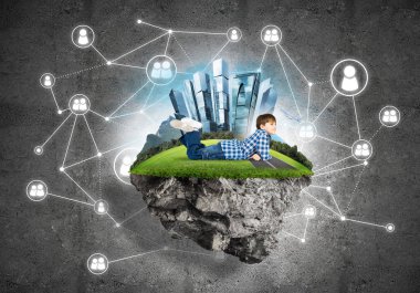 Yüzen ada ve mutlu bir çocukluk çocuğu ile bağlantı kavramı