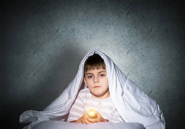 Little Child Flashlight Hiding Blanket Adorable Kid Lying Bed Home — Stock Photo, Image