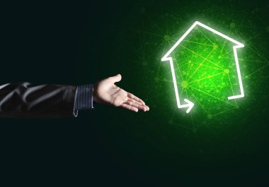 Koyu arkaplanda ev ya da ana sayfa simgesine elle işaret edilen kavramsal resim