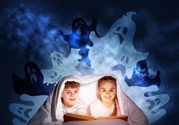 Happy Little Kids Reading Magic Fairy Tales Bed Brother Sister — Stock Photo, Image