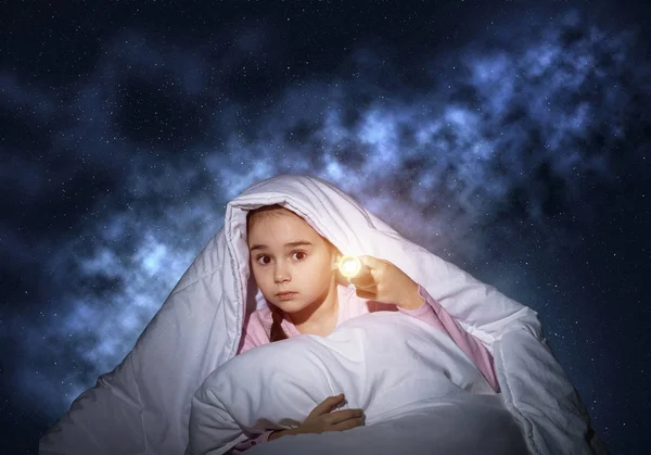 Frightened Girl Flashlight Hiding Blanket Scared Kid Lying His Bed — Stock Photo, Image