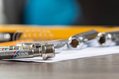 Yeni esnek hidrolik sistem elemanları