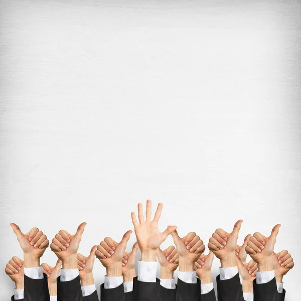 Grupo Mãos Empresários Mostrando Gestos Fundo Madeira — Fotografia de Stock
