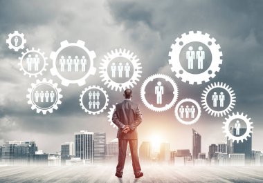 Ekip çalışması için sembolü olarak ekranda çizilmiş sosyal bağlantı kavramı