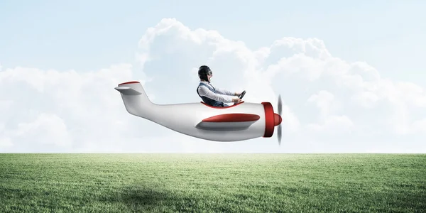 Man Flygplan Som Flyger Lågt Över Grön Äng Aviator Kör — Stockfoto