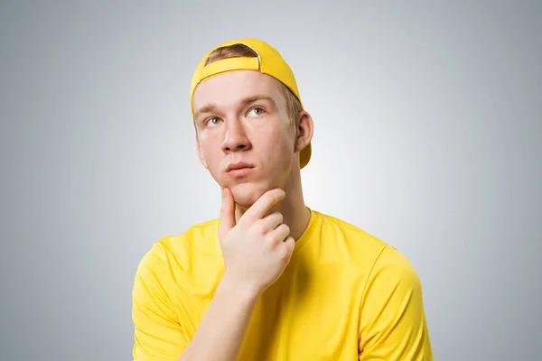 Redhead Student Looks Pensively Upwards Tries Remember Something Puzzled Teenager — Stock Photo, Image