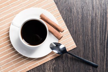 ahşap masa kahve espresso fincan