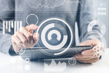 Finansal bilgilerle çalışan borsacı