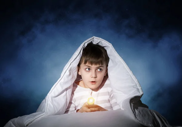 Surprised Child Flashlight Hiding Blanket Amazed Kid Lying Bed Home — Stock Photo, Image