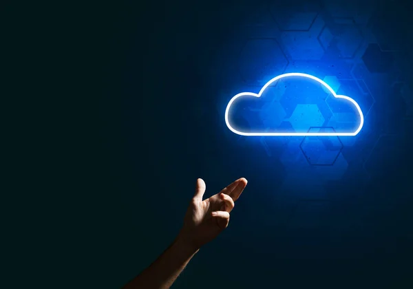 Icône Cloud numérique comme symbole de connexion sans fil sur fond sombre — Photo