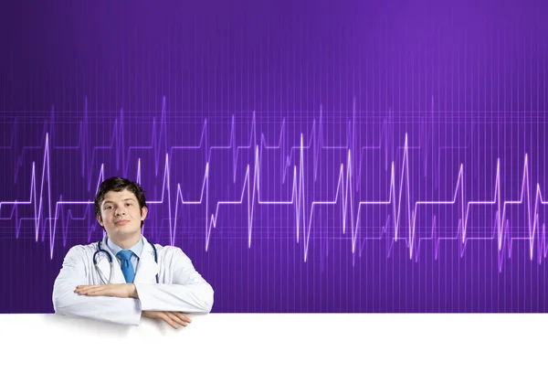 Medico con banner — Foto Stock