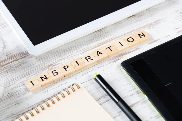 Concepto de inspiración y motivación con letras — Foto de Stock