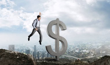 Küresel iş ve para kavramları. Düşen para birimi.