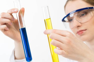 Klinik laboratuvar analizi ve testleri.