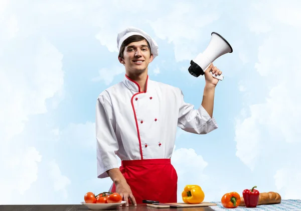 Jovem Chef Com Megafone Mão Chef Caucasiano Emocional Chapéu Branco — Fotografia de Stock