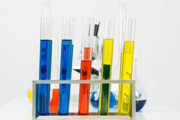 School chemical laboratory with glassware. — Stock Photo, Image