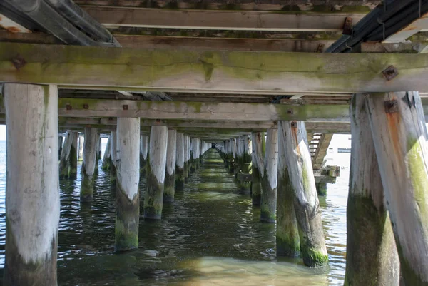 Punto Fuga Dei Pali Sotto Molo Legno Sopot Nel Mar — Foto Stock