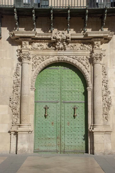 Těžký Starý Zelený Portál Dveře Starý Městský Dům Alicante Costa — Stock fotografie