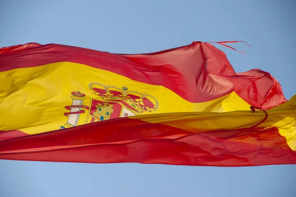 Vlag Van Spanje Voeren Paal Wuiven Wind — Stockfoto