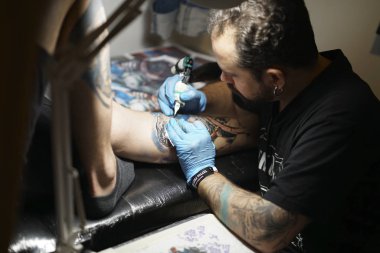 Saint Petersburg, Ru / Rusya - 06 08 2018: 16 Dövme Festivali. Açıklayıcı yazı işleri.