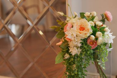 Mozaik kare ayna çini deseni 