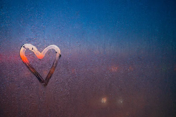 Frozen Ice Heart Glass Winter Window — Stock Photo, Image