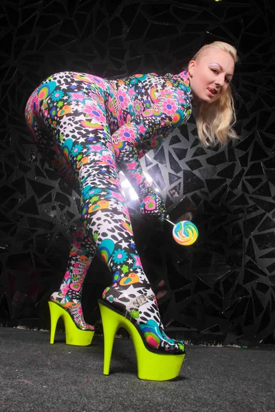 Pretty Strange Caucasian Party Lover Girl Bright Spandex Fetish Catsuit — Stock Photo, Image