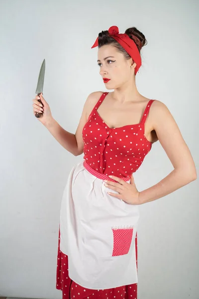 Perigoso Pin Menina Dona Casa Vermelho Vintage Polka Dot Dress — Fotografia de Stock