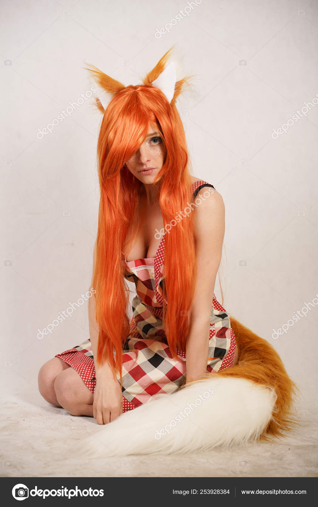Redhead Girl Fur Ears Tail Posing Kitchen Apron White Background Stock  Photo by ©agnadevi 253928384