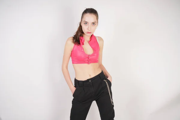 Fiatal Szép Kaukázusi Tinédzser Lány Egy Modern Sport Öltöny Edzés — Stock Fotó