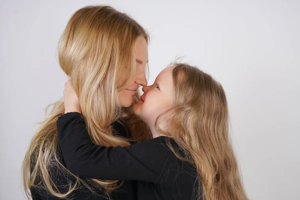 Cute Kind Caucasian Blonde Mom Daughter Posing White Background Parent — Stock Photo, Image