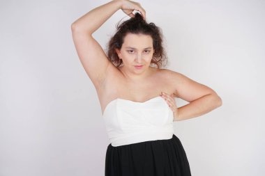 düşük benlik saygısı ve duygusal tükenmişlik ile sinir depresyon kadın