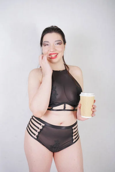 Affascinante Size Ragazza Bruna Con Trucco Luminoso Pura Lingerie Nera — Foto Stock