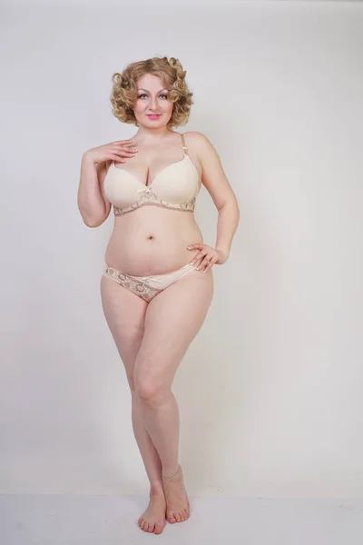 perfect female body nude