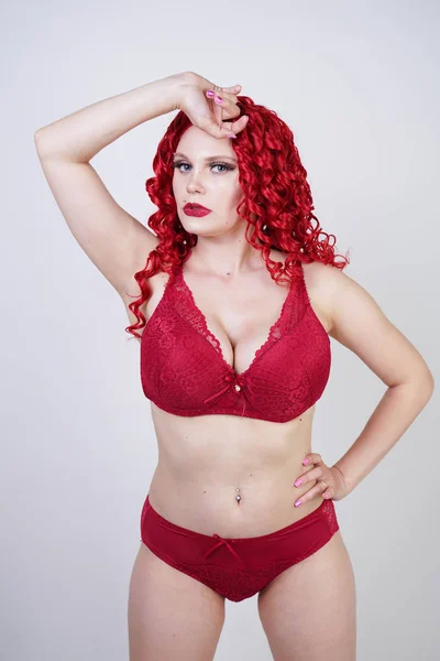 Sexy Hornatá Dívka Červenými Kudrnatými Vlasy Krajkovou Sexy Prádlem Vysokými — Stock fotografie