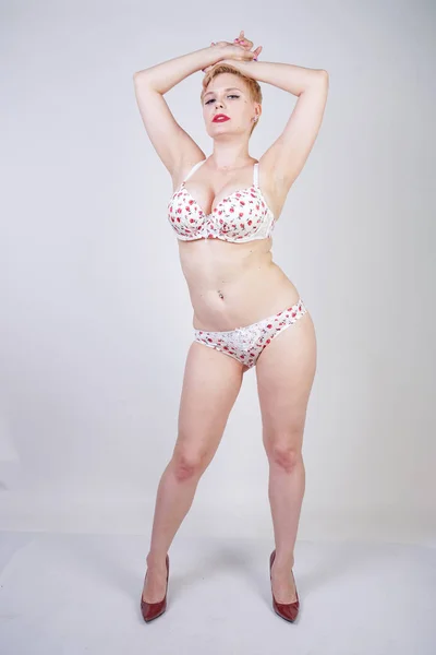 Pretty Caucasian Chubby Woman Size Body Pale Skin Wearing Underwear Stock  Photo by ©agnadevi 264881442