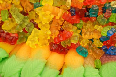 lezzetli çok renkli meyve marmelat. toplu sağlıksız parlak şekerler. farklı jöle fotoğraf yakın. şeker dükkanında lezzetli tatlılar. Kimse. 