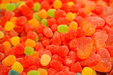 lezzetli çok renkli meyve marmelat. toplu sağlıksız parlak şekerler. farklı jöle fotoğraf yakın. şeker dükkanında lezzetli tatlılar. Kimse. 